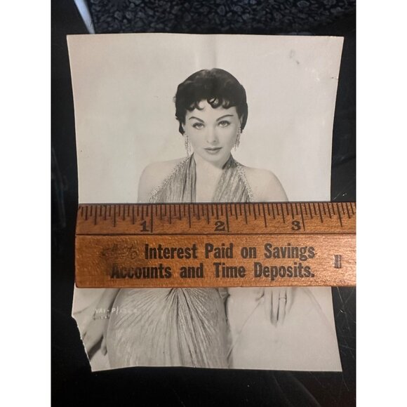 Vintage Jeanne Crain Photo European Actress Black & White 3.5x4.5" Glamour Portr - Picture 3 of 13